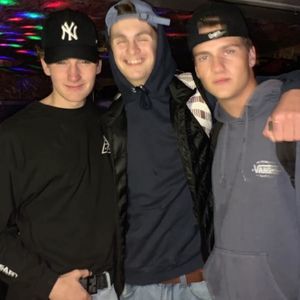 Meet your Posher, Evan